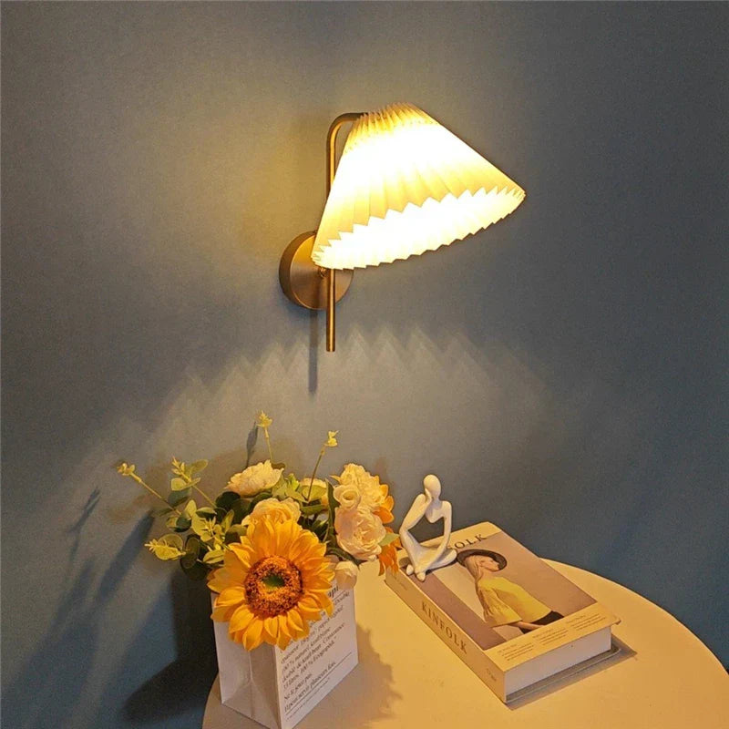 NordicLuxe - Luxury Gold Wall Lamp for the Bedroom