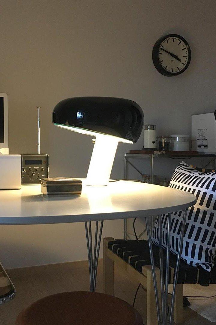 StoneGlow Table Lamp – Luxury Marble Design Lighting
