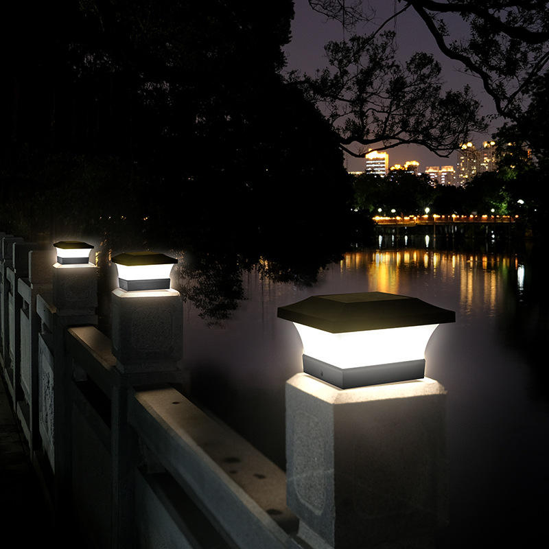Solinova – Modern Solar Powered LED Outdoor Lamp