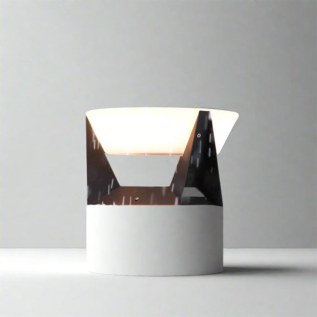 Solvia SolarLight – Modern LED Garden Lighting