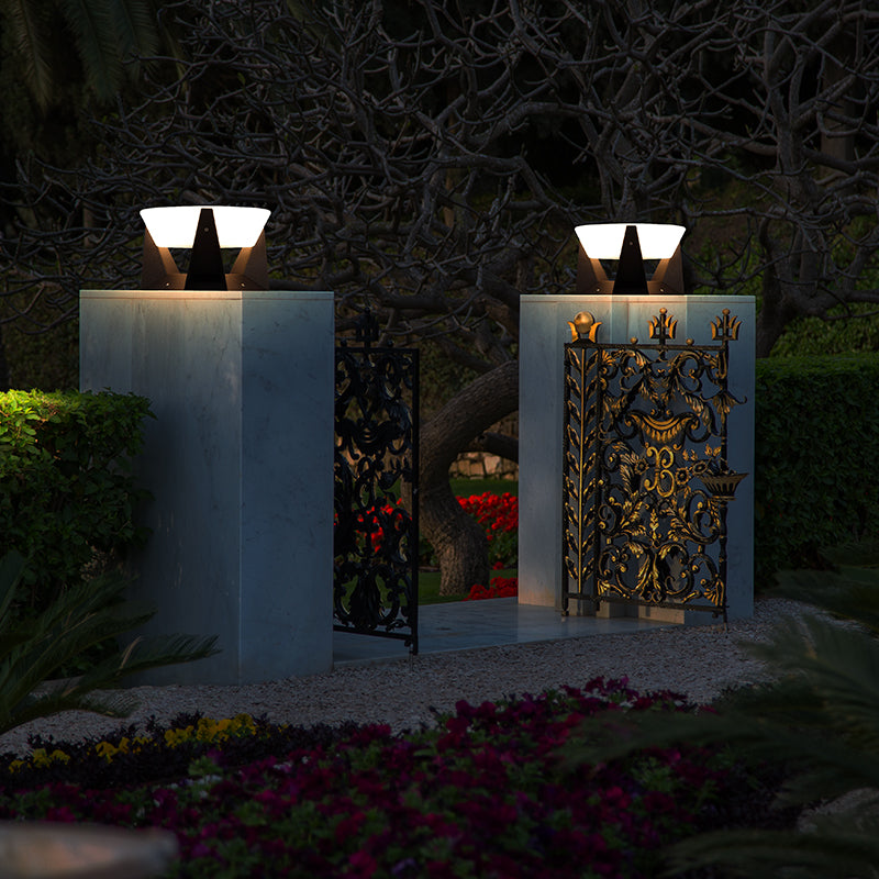 Solvia SolarLight – Modern LED Garden Lighting