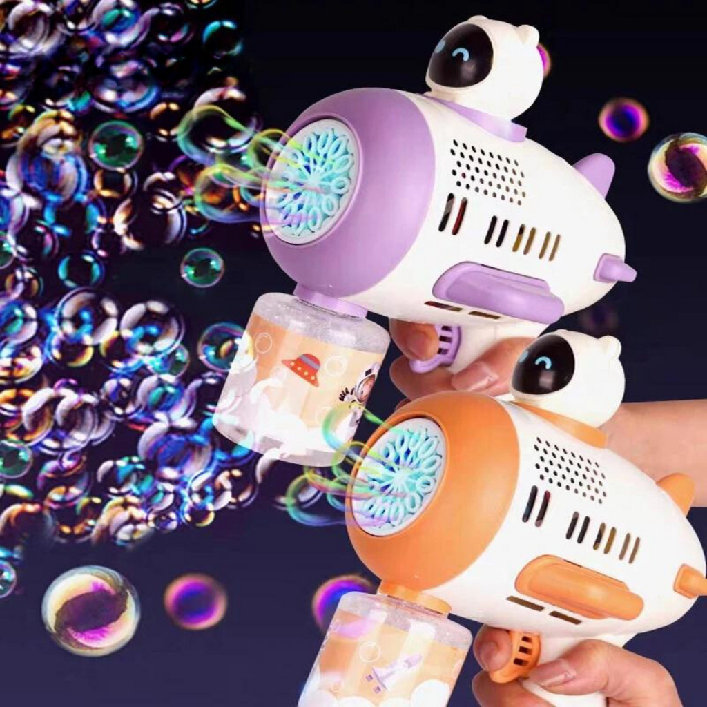 Spaceman Bubble Blaster - Innovative Bubble Toy for Outdoor Fun