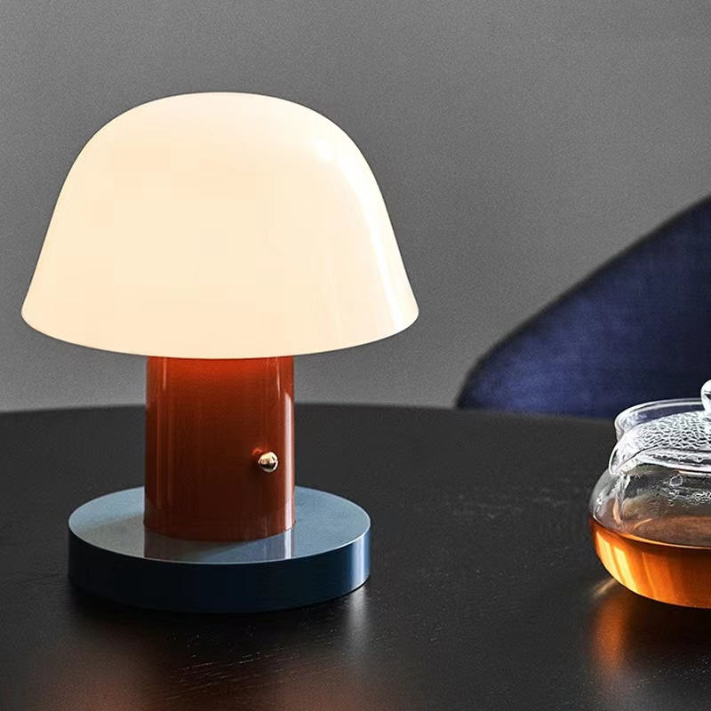 NatureGlow Lamp - Modern Mushroom Table Lamp