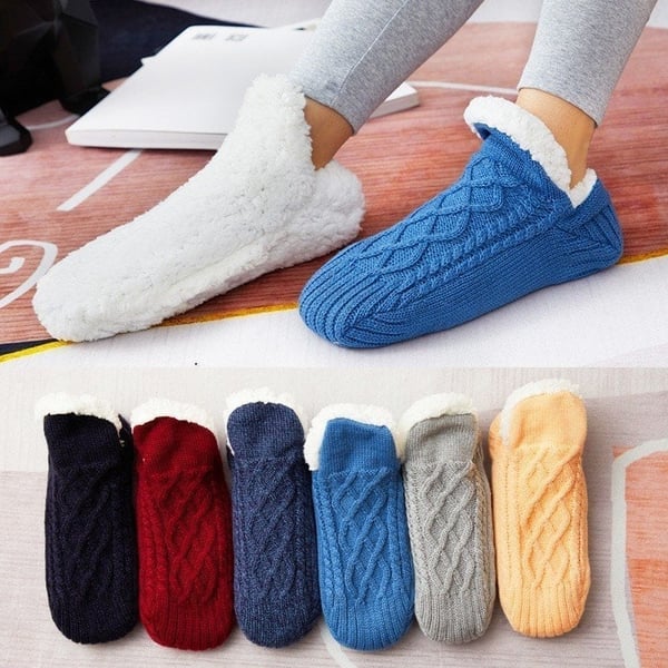 FluffySafe - Luxury Slippers with Non-Slip Sole