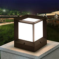 EclatPorte Lamp - Elegant Solar Lantern for Your Driveway