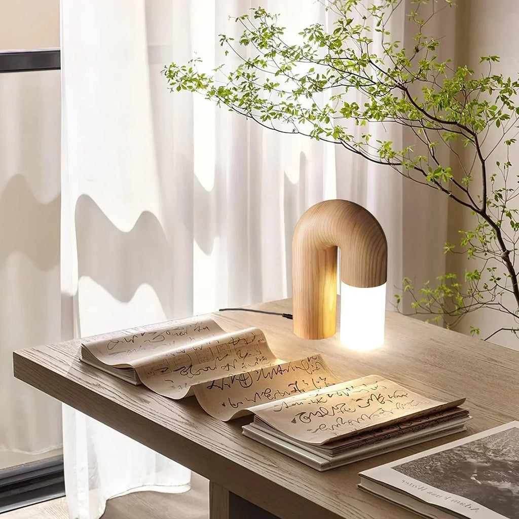 Modern Diapolo Table Lamp - Elegant Design for Any Room
