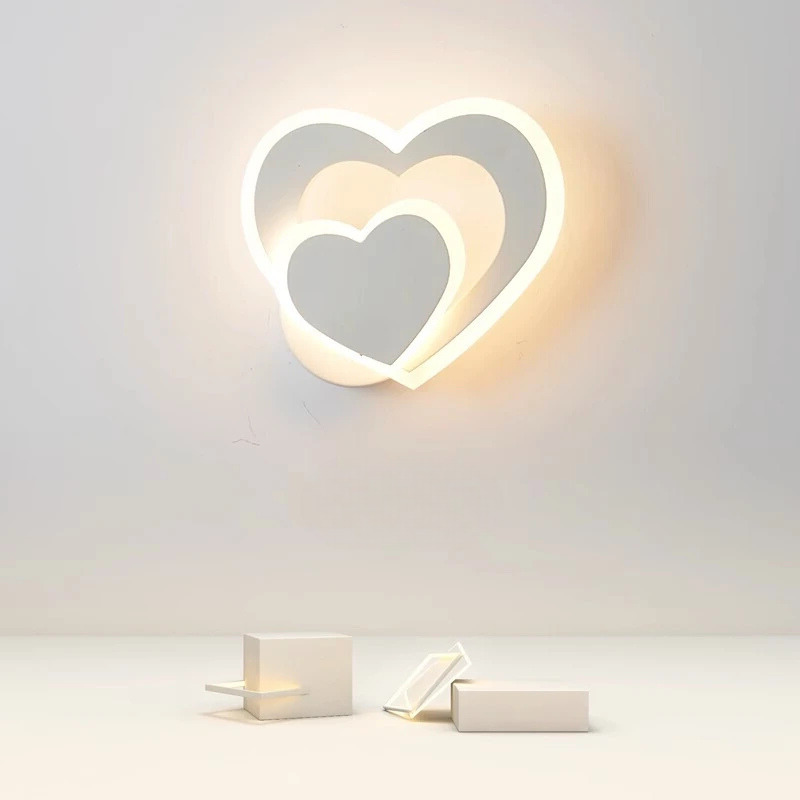 HeartGlow Wall Lamp - Modern LED Lighting