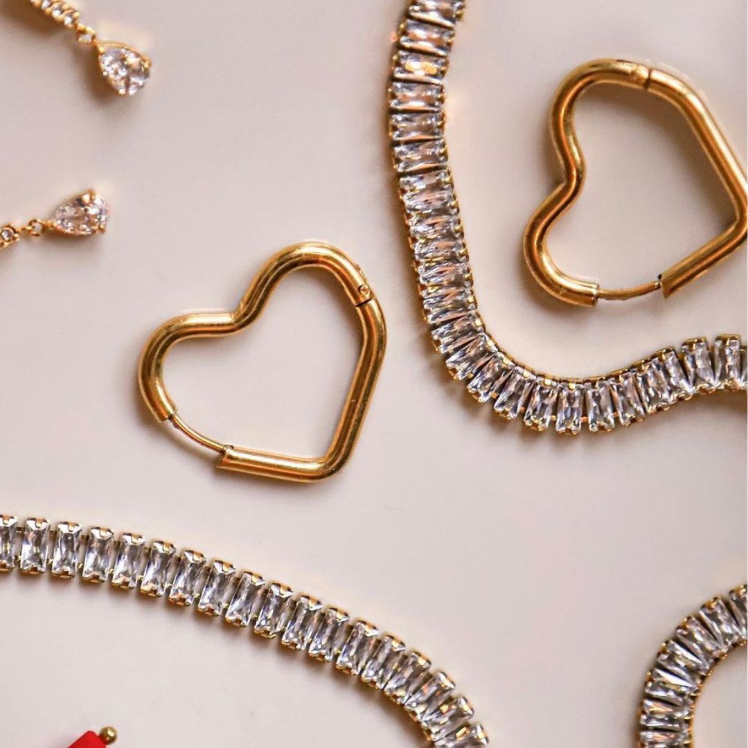 HeartLuxe Earrings - Elegant and Trendy Hoop Earrings