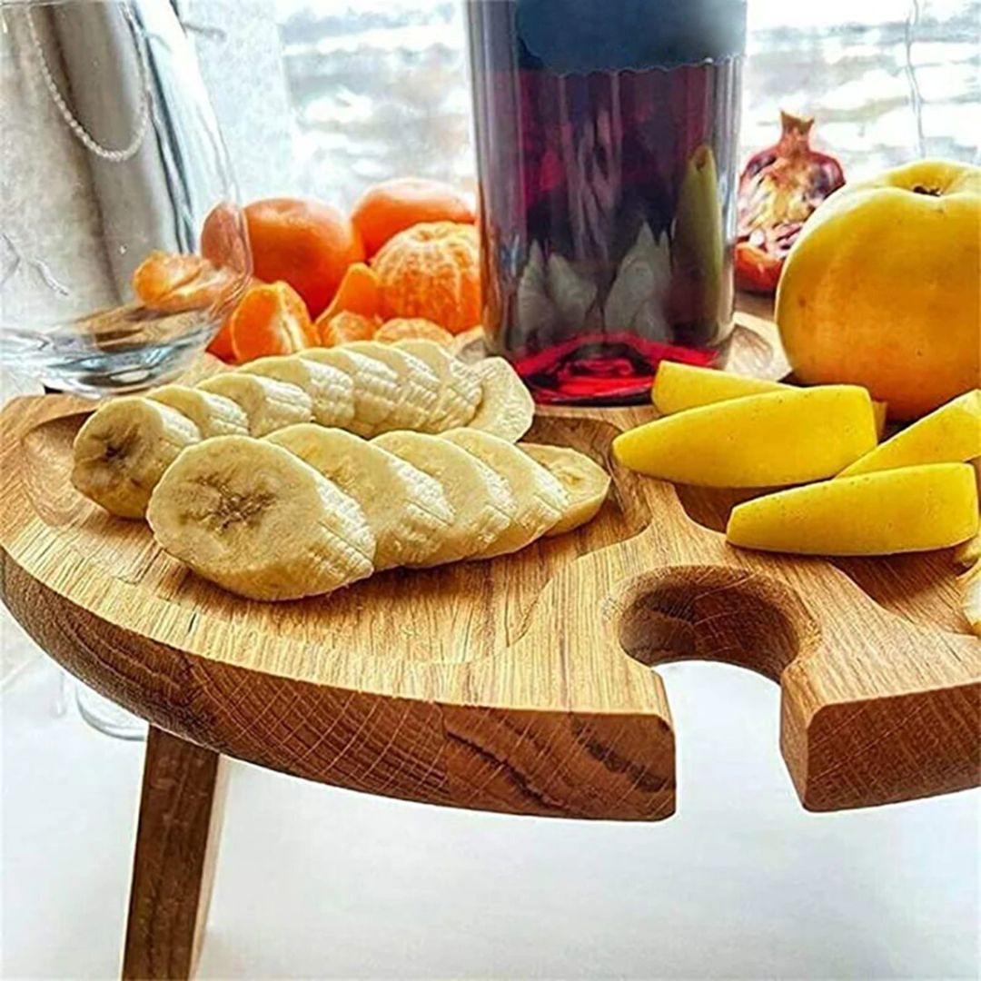 CheeseBoard Delights – Stylish Wooden Picnic Accessory
