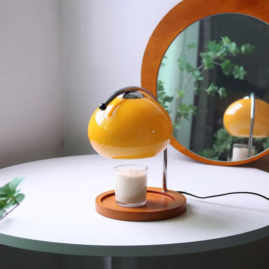 Alyssa Retro Table Lamp – Elegant Glass Lighting