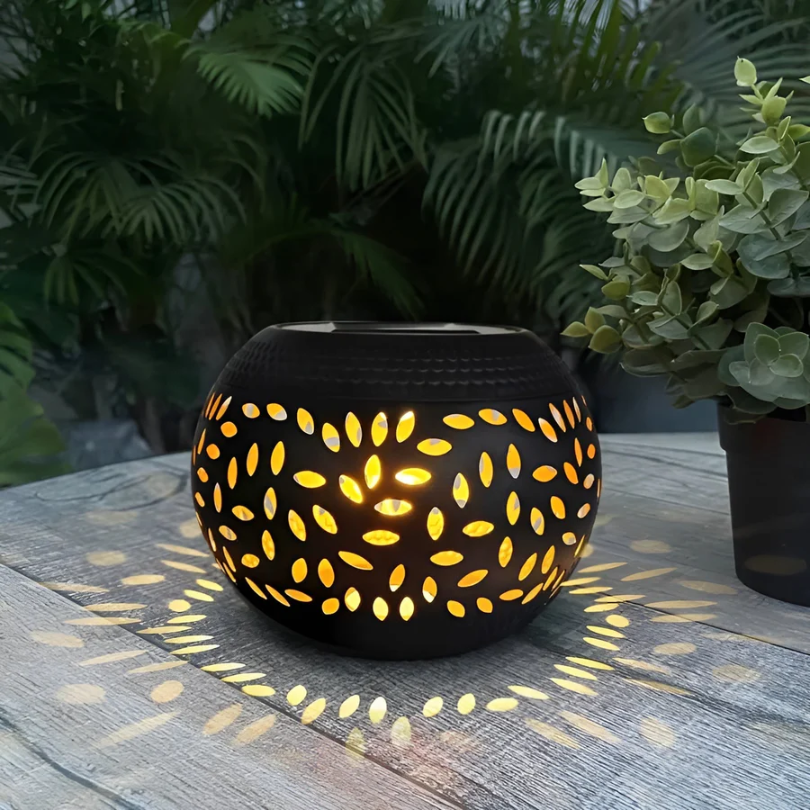 LumoPattern Solar Garden Lamp - Stylish Mottled Lighting