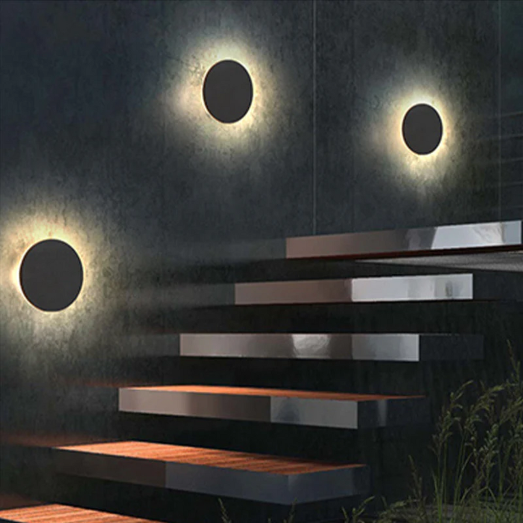 ZenithGlow - Sleek LED Wall Lamp for Modern Interiors