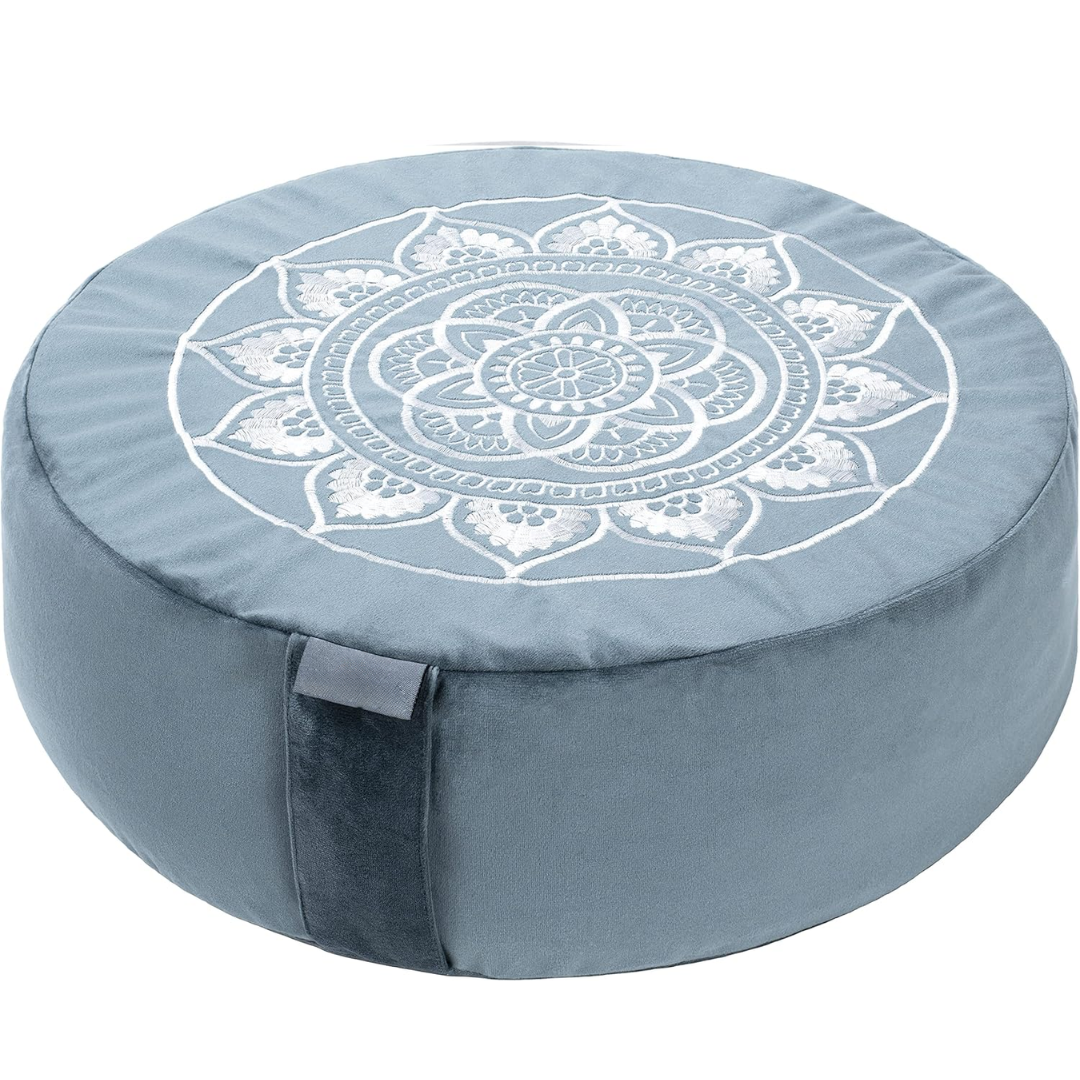 VelvetZen – Luxury Meditation Cushion in Premium Velvet