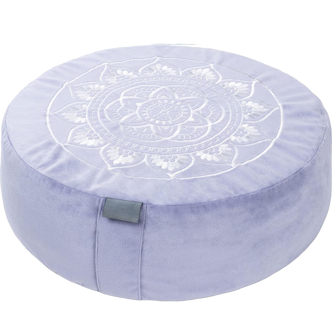 VelvetZen – Luxury Meditation Cushion in Premium Velvet