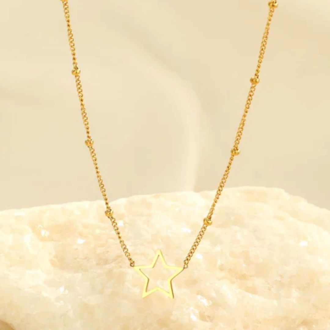 StarGlow Necklace – Elegant and Timeless Necklace
