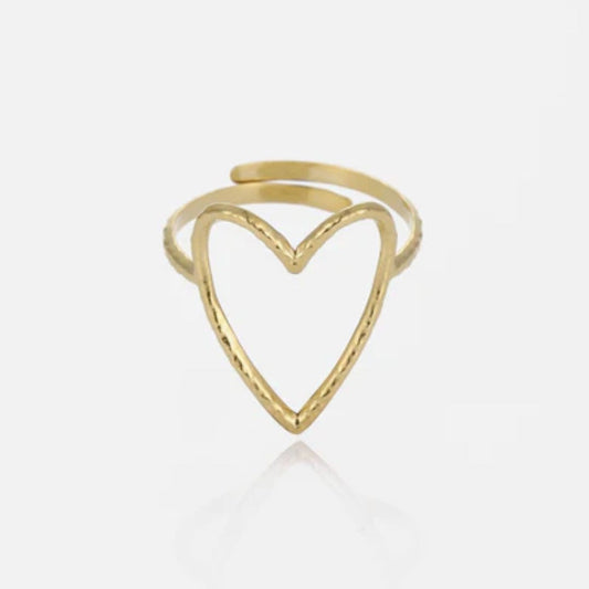 BoldHeart Ring – Elegant Open Heart Ring