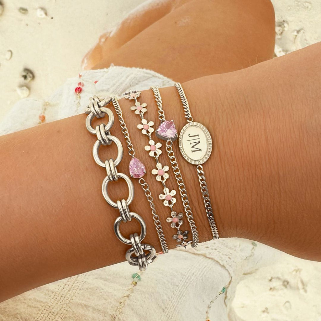 Heart Birthstone Bracelet | A Unique and Meaningful Accessory
