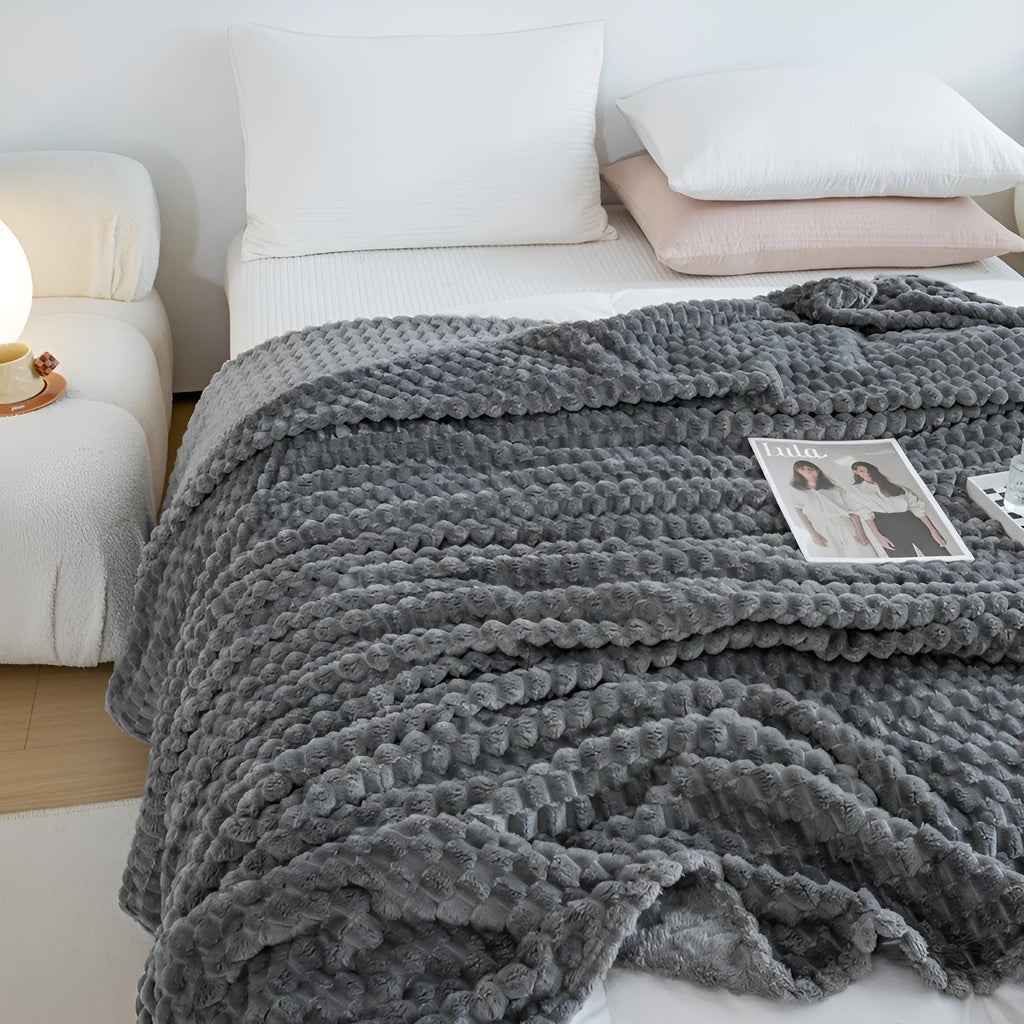 WarmHaven Blanket - Luxurious Microfleece Blanket for Ultimate Comfort and Style