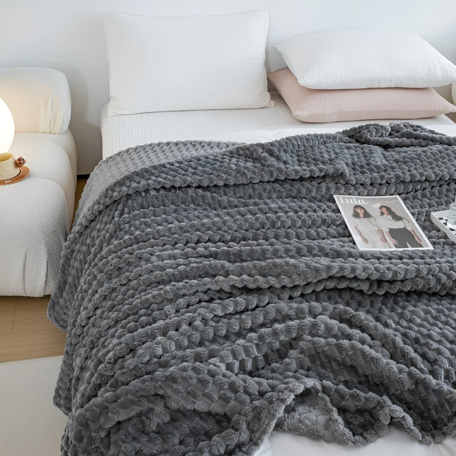 WarmHaven Blanket - Luxurious Microfleece Blanket for Ultimate Comfort and Style