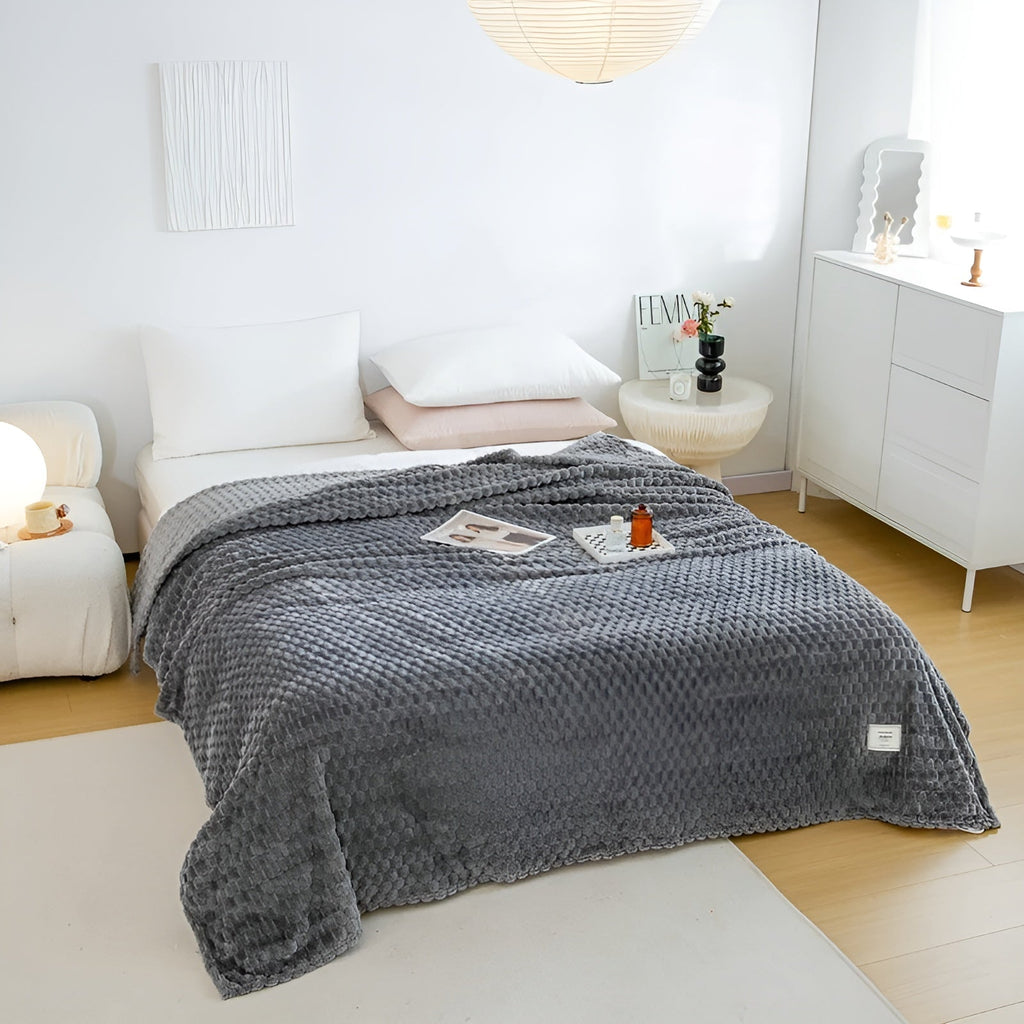 WarmHaven Blanket - Luxurious Microfleece Blanket for Ultimate Comfort and Style