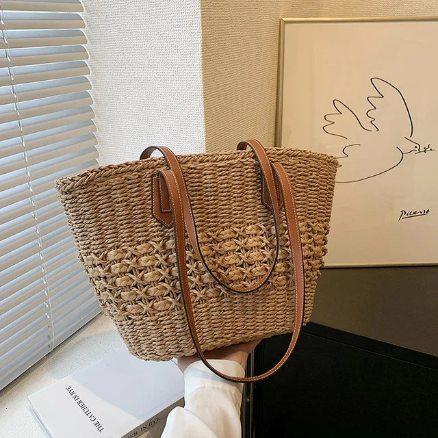 BohoVibe Tote – Elegant Straw Shoulder Bag