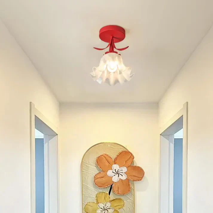 MiniFloral Ceiling Lamp - Luxury Mini Pendant Light for a Timeless Ambiance