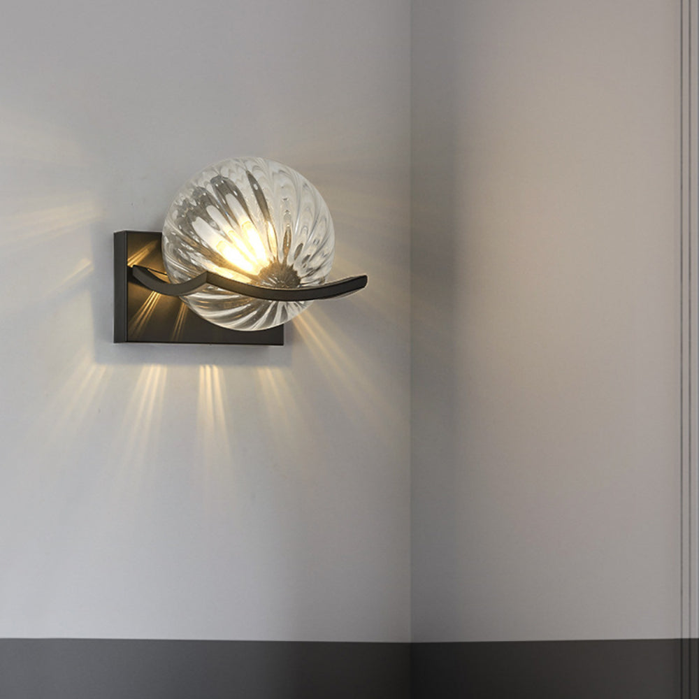 Illuminate Wall Light - Modern LED Wall Lamp for Elegant Spaces