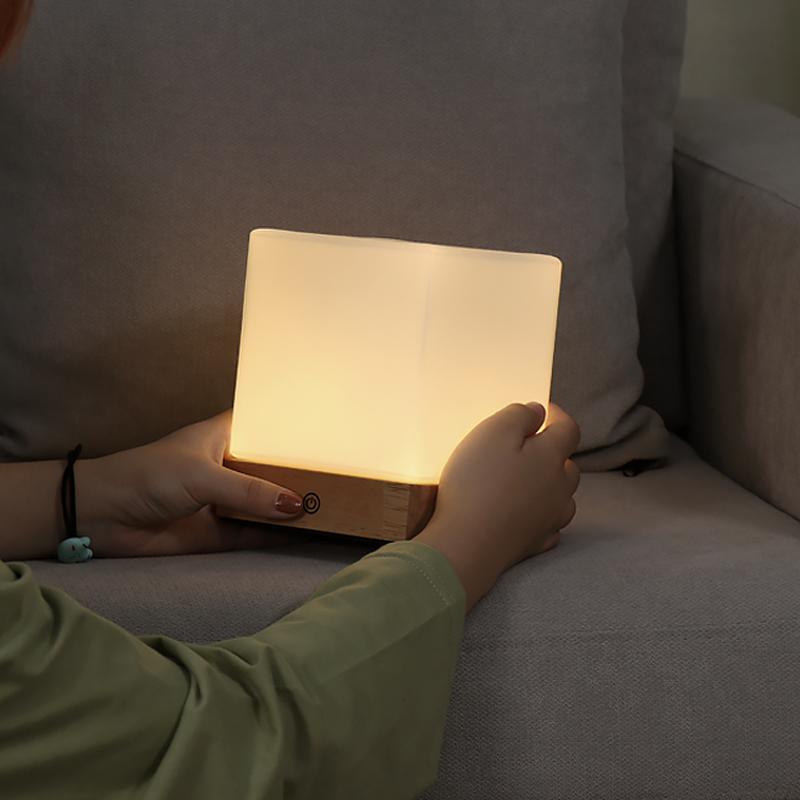 GloedCube Wireless LED Table Lamp – Modern and Energy-Efficient