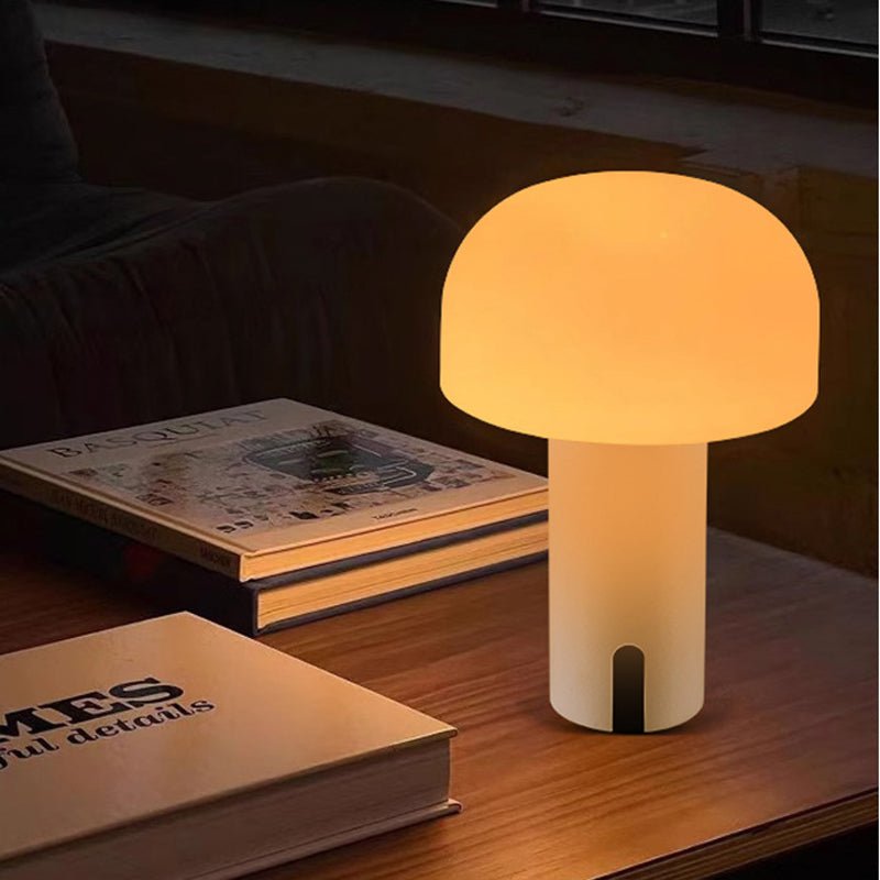 MushroomGlow - Minimalist Wireless Table Lamp with Dimming Function