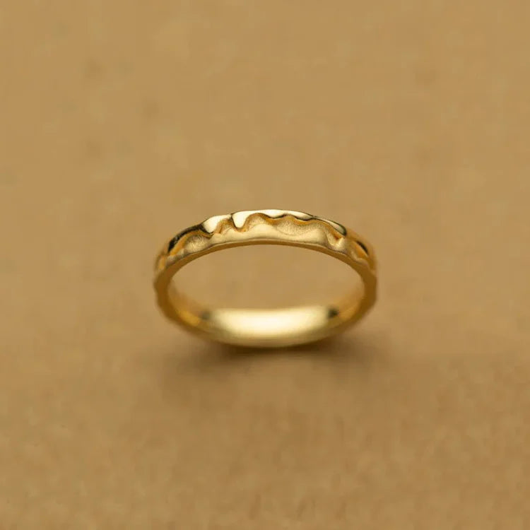 Elegant Sienna Gold Honeycomb Ring