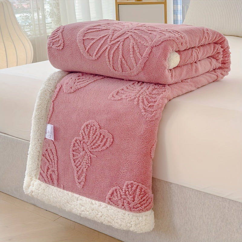 Cozy Luxe – Soft Fleece Blanket with Butterfly Design