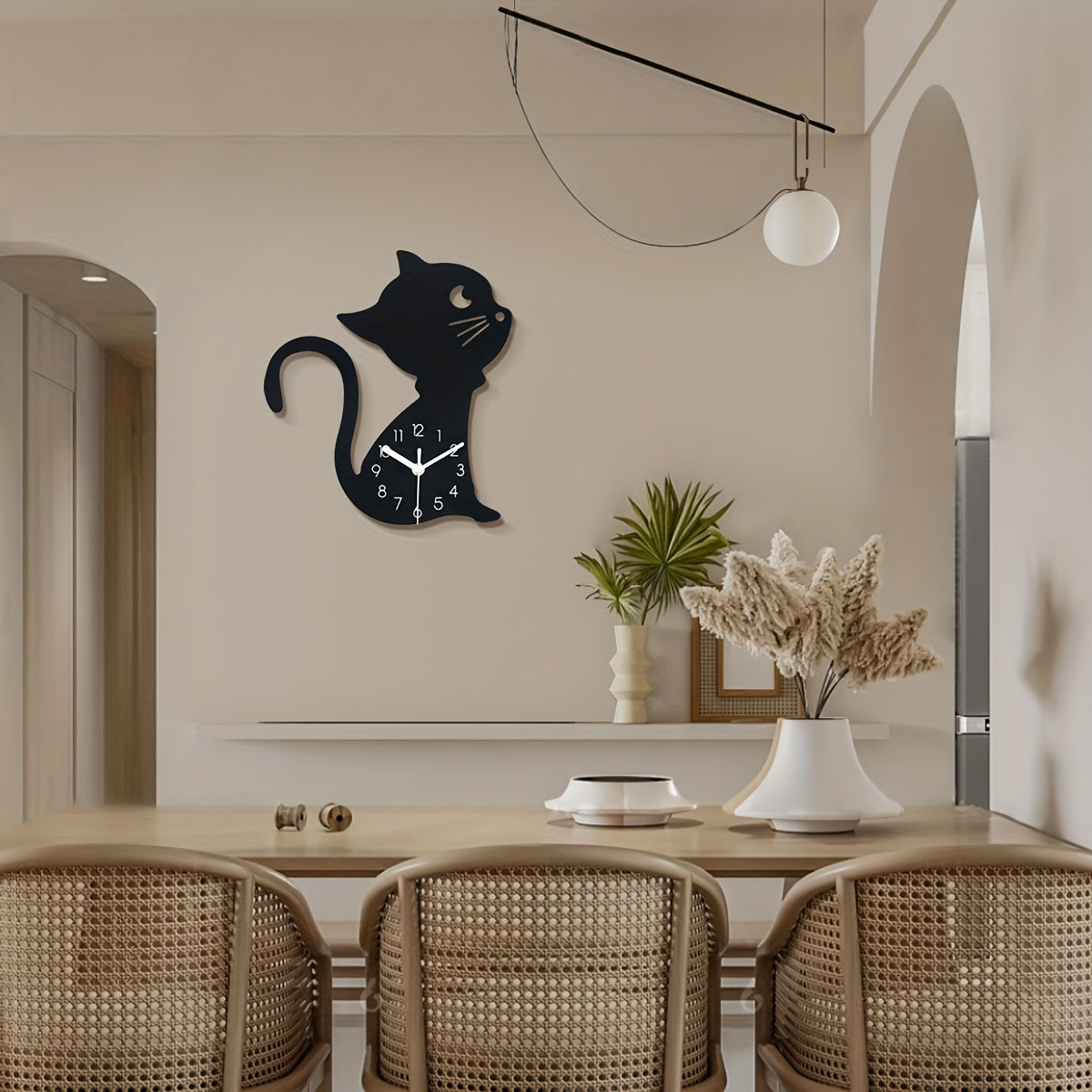 ModernPaws – Unique Cat Wall Clock for Interior