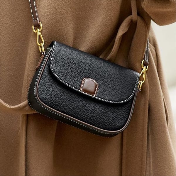 LuxuryCarry Bag – Stylish Leather Crossbody Bags