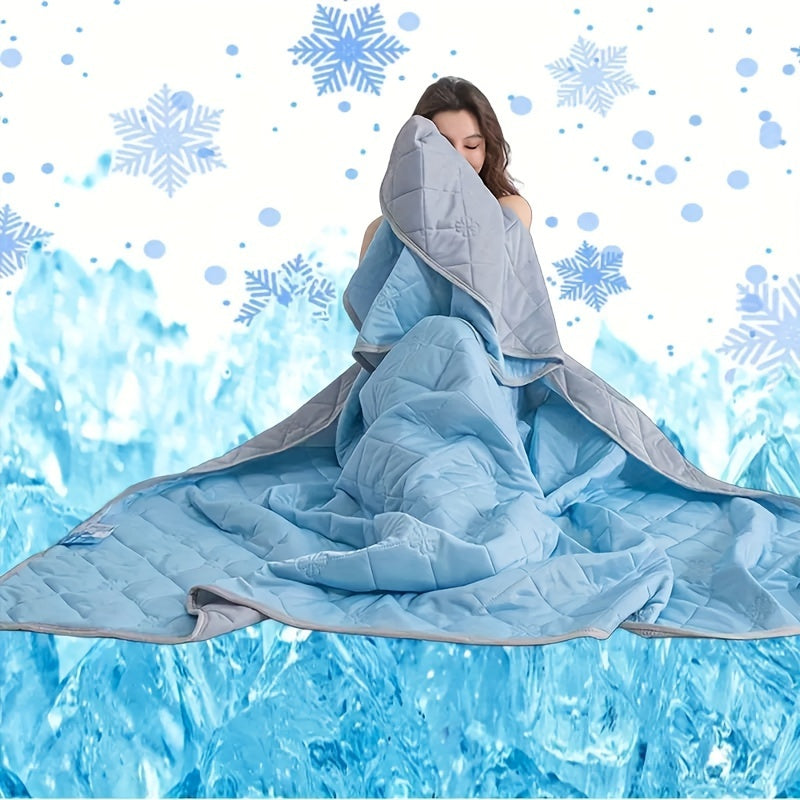CoolBreeze – Ultra-Soft Cooling Blanket for Summer Comfort