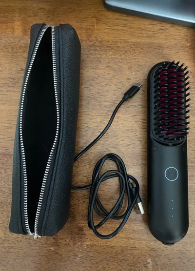 SleekStyle Brush - Professional 3-in-1 Hot Brush