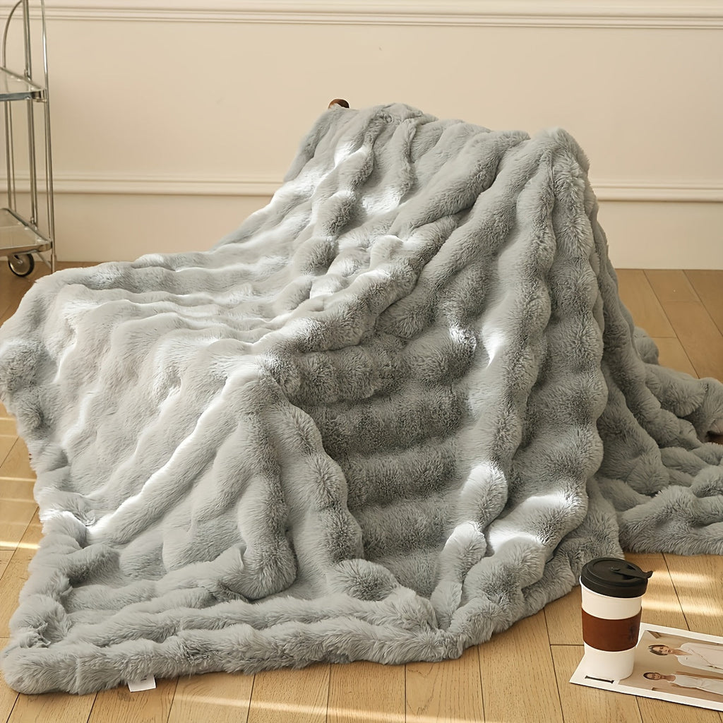 Elegant Rabbit Fleece Blanket - Luxurious and Durable