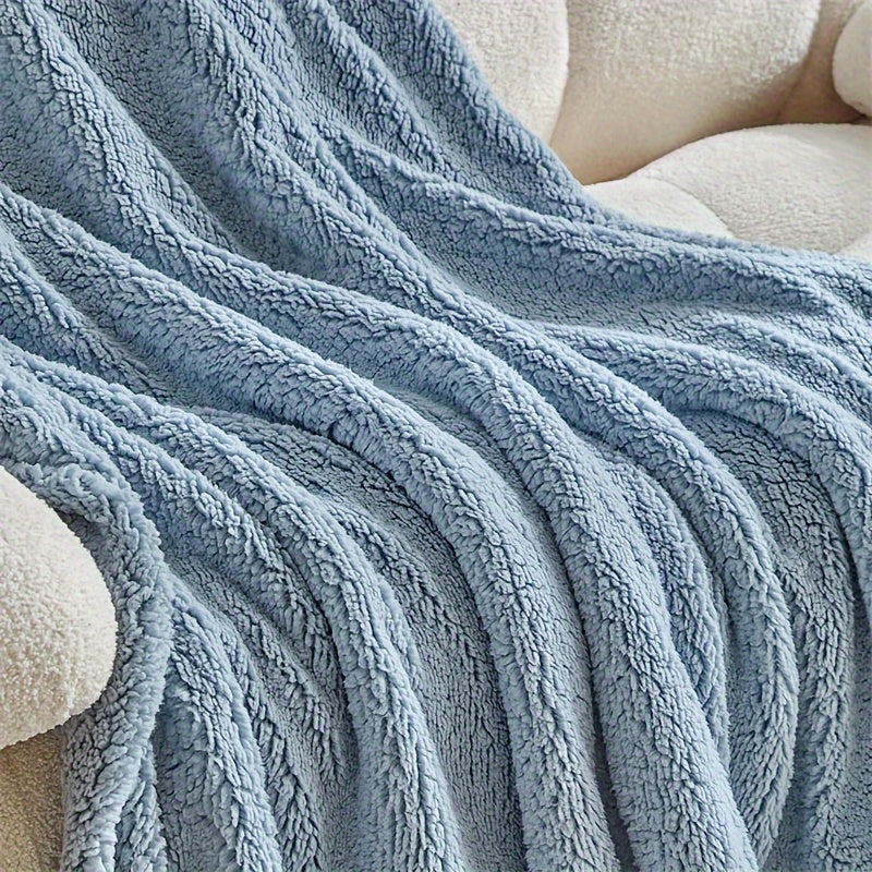 CozyWrap – Luxury Sherpa Fleece Blanket for Winter Days