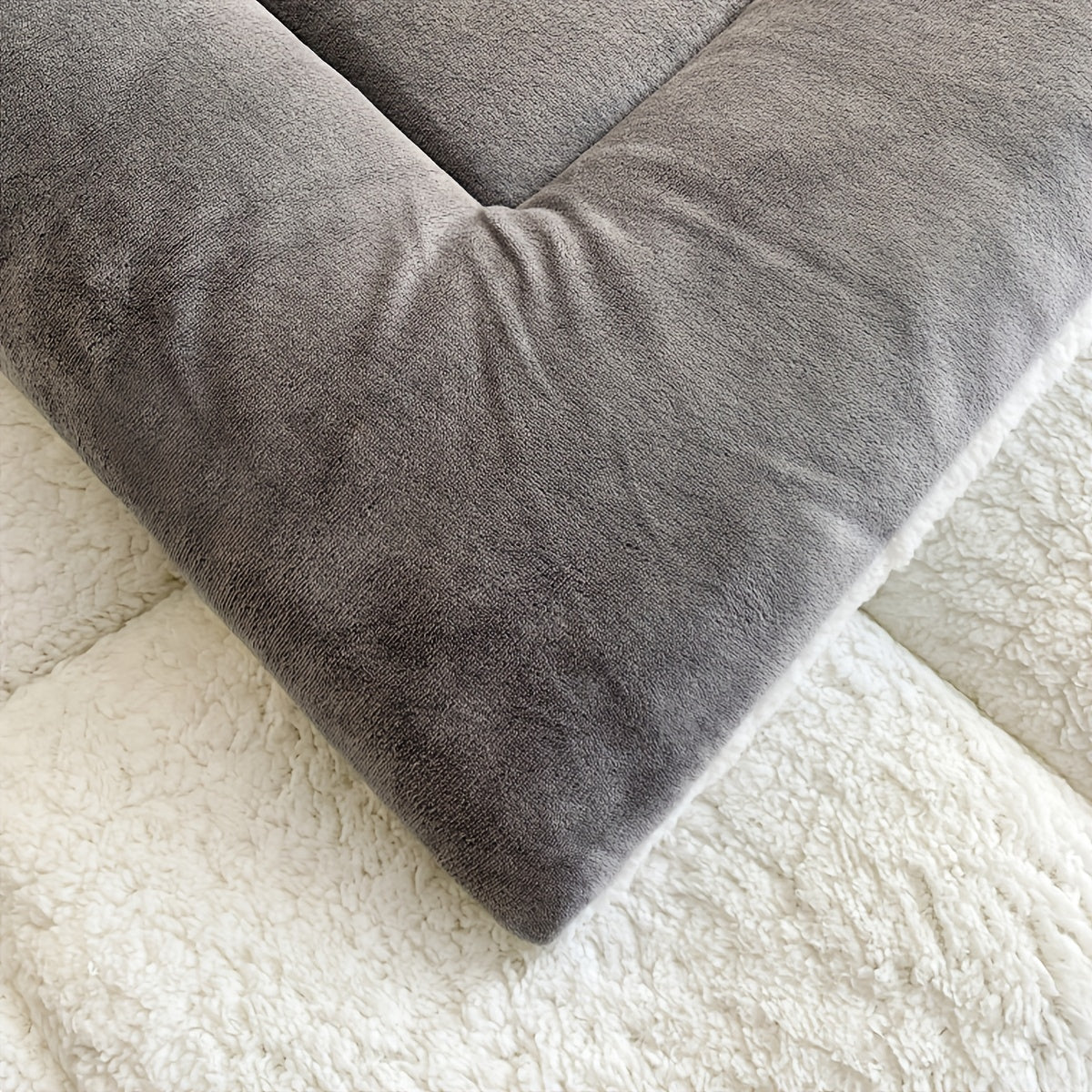 Stylish Cabin Sherpa Fleece Duvet – Ultimate Comfort & Warmth