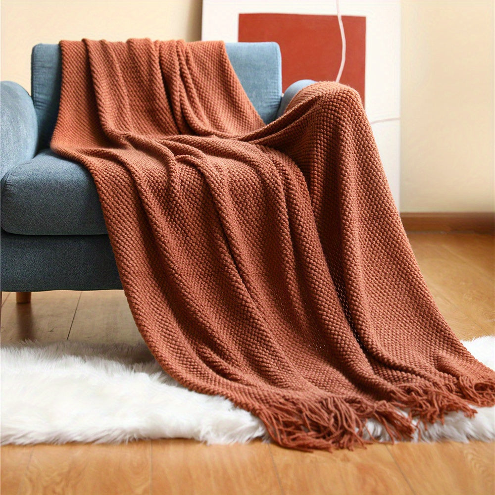 CozyWeave – Stylish Knitted Blanket with Tassels