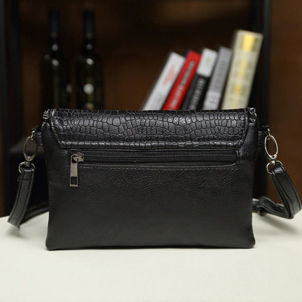 Alexa Clutch – Timeless Elegance in Fashion