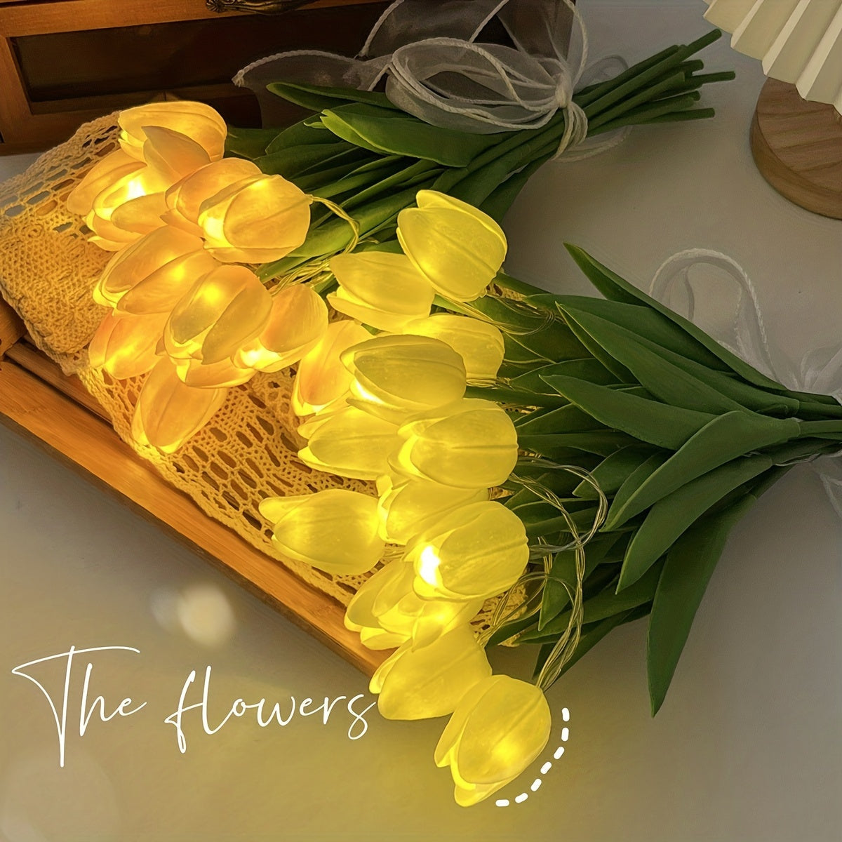LumiBloom – 10x Tulip LED Table Lamp Bouquet
