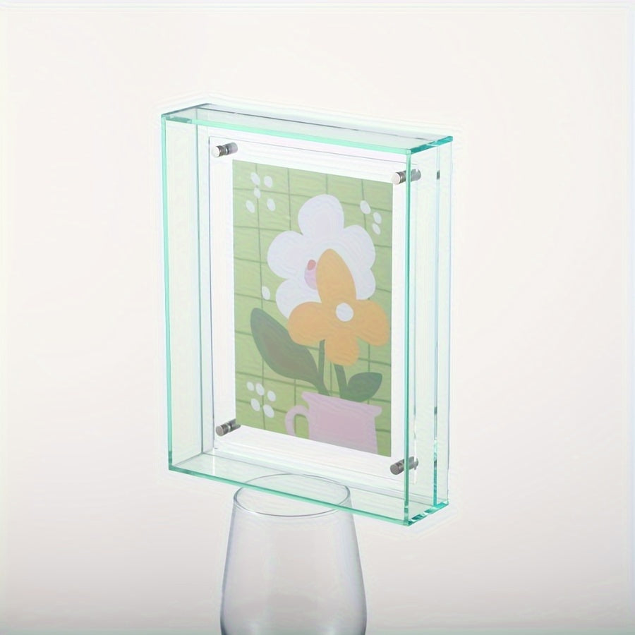 ChicFrame – Luxury Acrylic Photo Frame for Your Photos