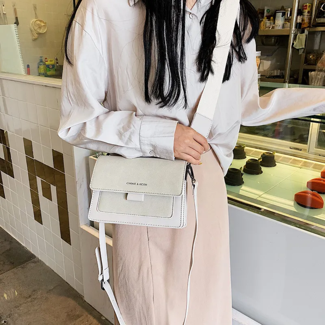 KristelBag - Stylish Crossbody Bag with Flip-Opening