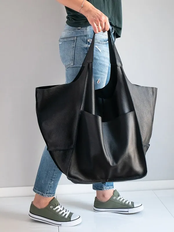 Maxine Tote – Stylish and Unique Beach Bag