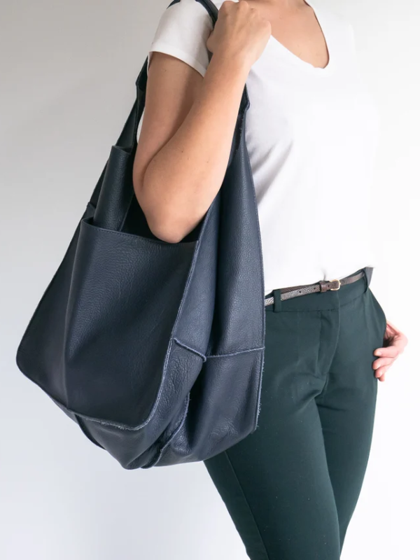 Maxine Tote – Stylish and Unique Beach Bag
