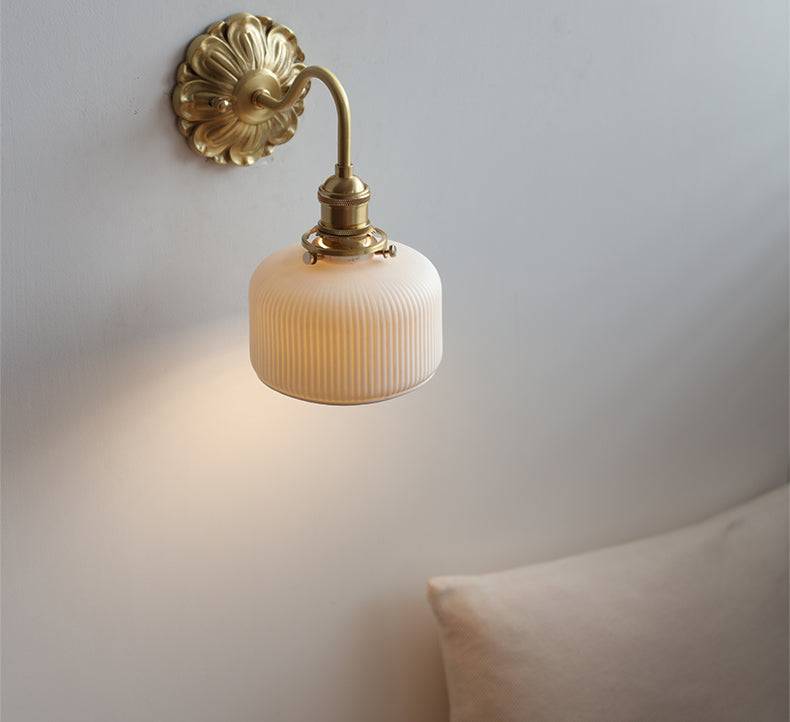 Timeless Elegance - Luxury Brass Wall Lamp for Stylish Interiors