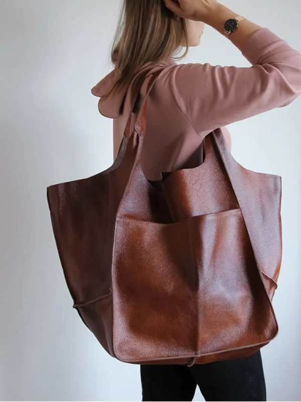 Maxine Tote – Stylish and Unique Beach Bag