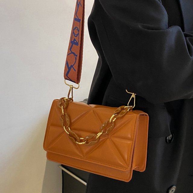 Savannah Chic - Quilted Designer Handbag
