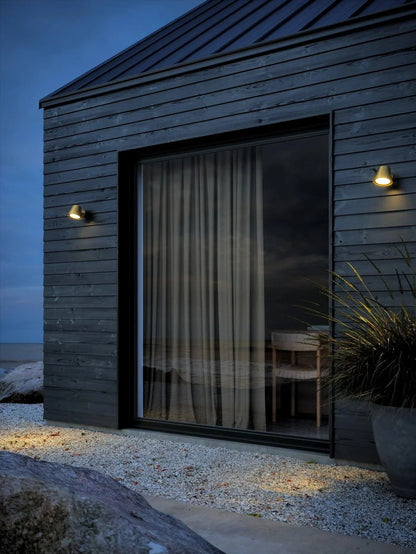 Aleria Glow – Elegant Brass Outdoor Lamp GU10