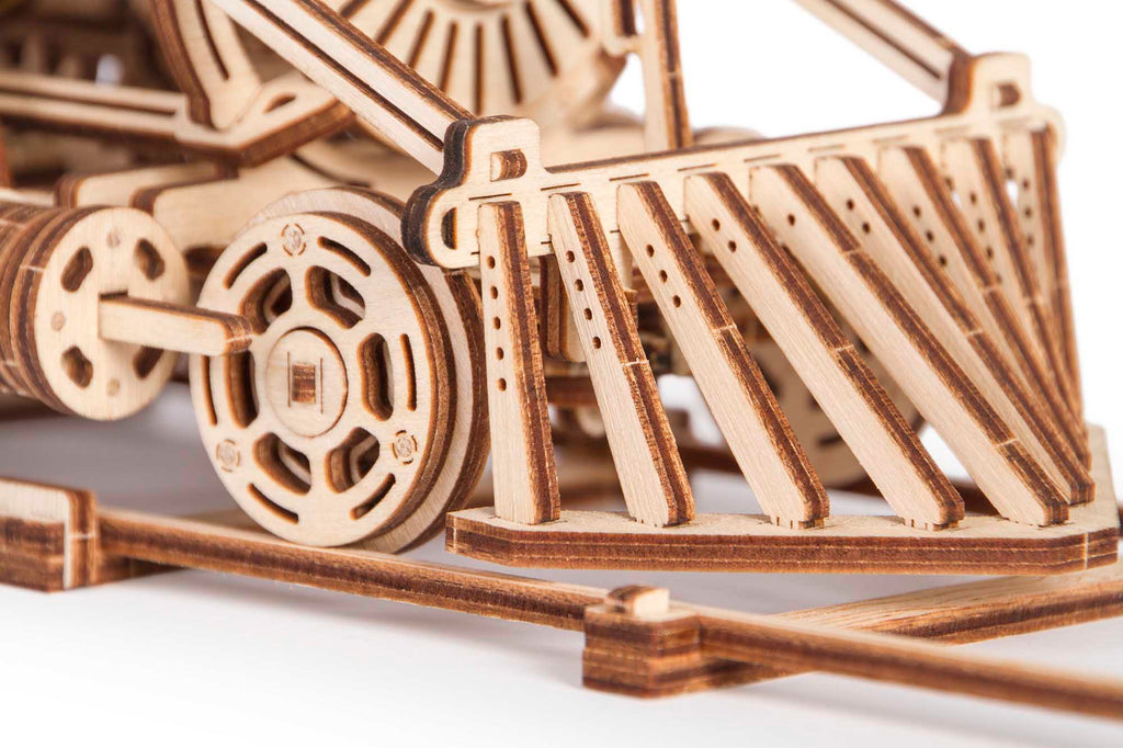 TrainCraft 3D Puzzle - Historical Locomotive with Wagon